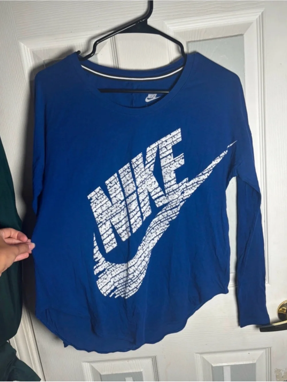 Nike Women's Long-Sleeve Blue/purple  Logo Tee